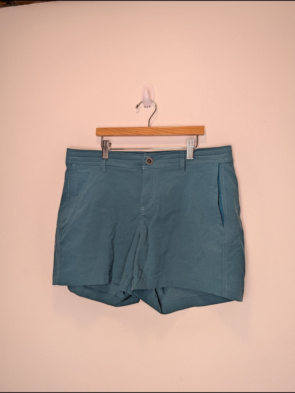 Kuhl Women's Outdoor Shorts Size 10 Hiking Minimalist